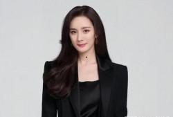 杨幂娱乐圈最新爆料,揭秘明星背后的故事